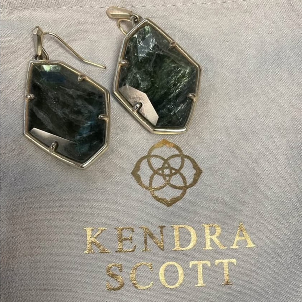 Kendra Scott Green Geometric Accents